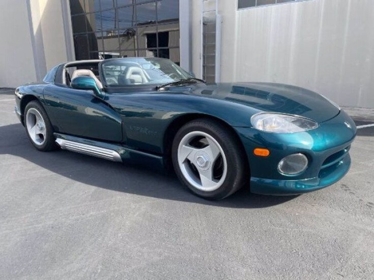 Thumbnail Photo undefined for 1995 Dodge Viper